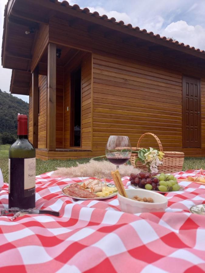 Quarto Duplo